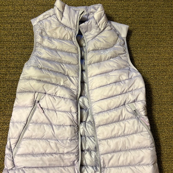 Arcteryx Cerium Vest - Picture 1 of 2